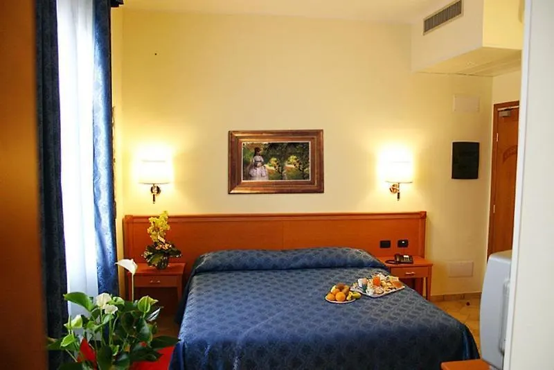 Hotel Giotto Padova 3*,  Olaszország